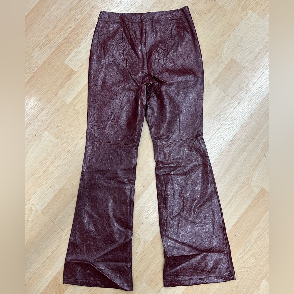 Vinyl boot-style pants in Burgundy in S, M, L